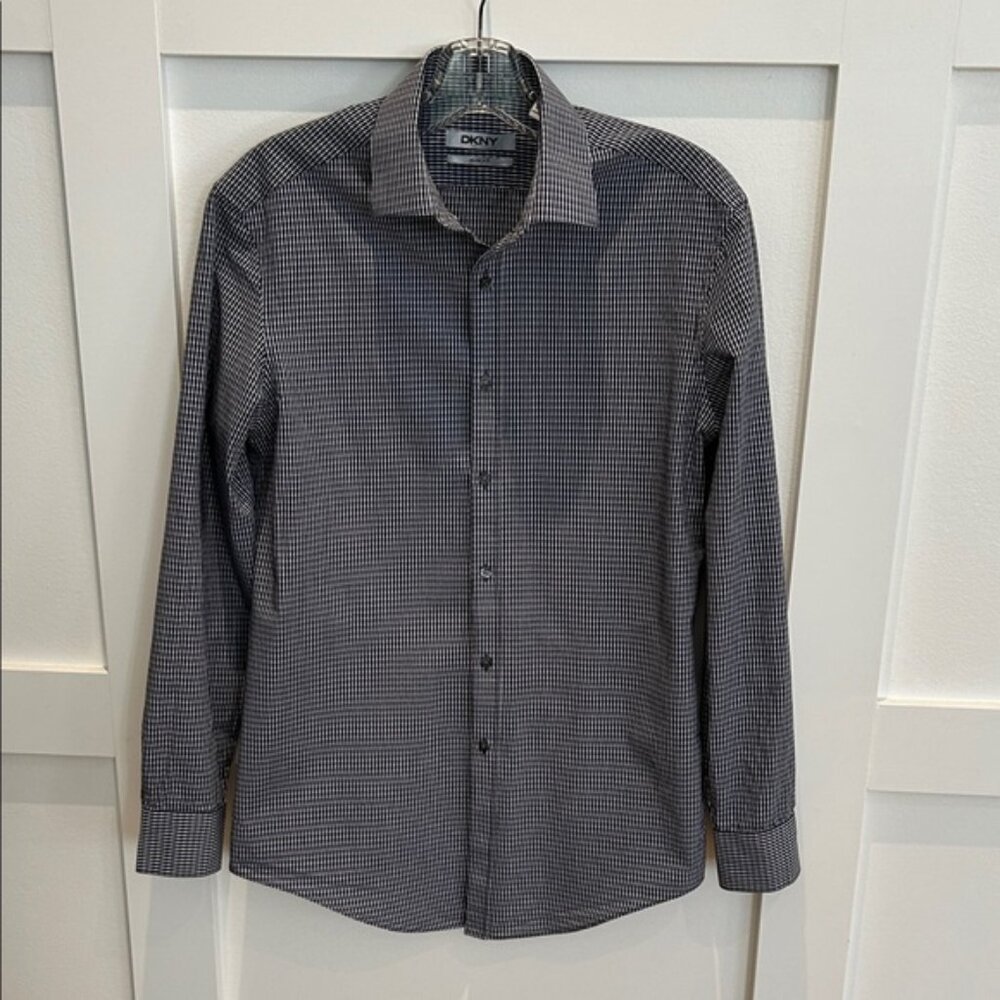 DKNY Men's Black and White Patterned Dress Shirt